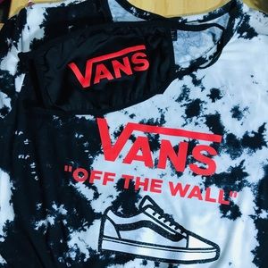 Vans Tee with matching mask